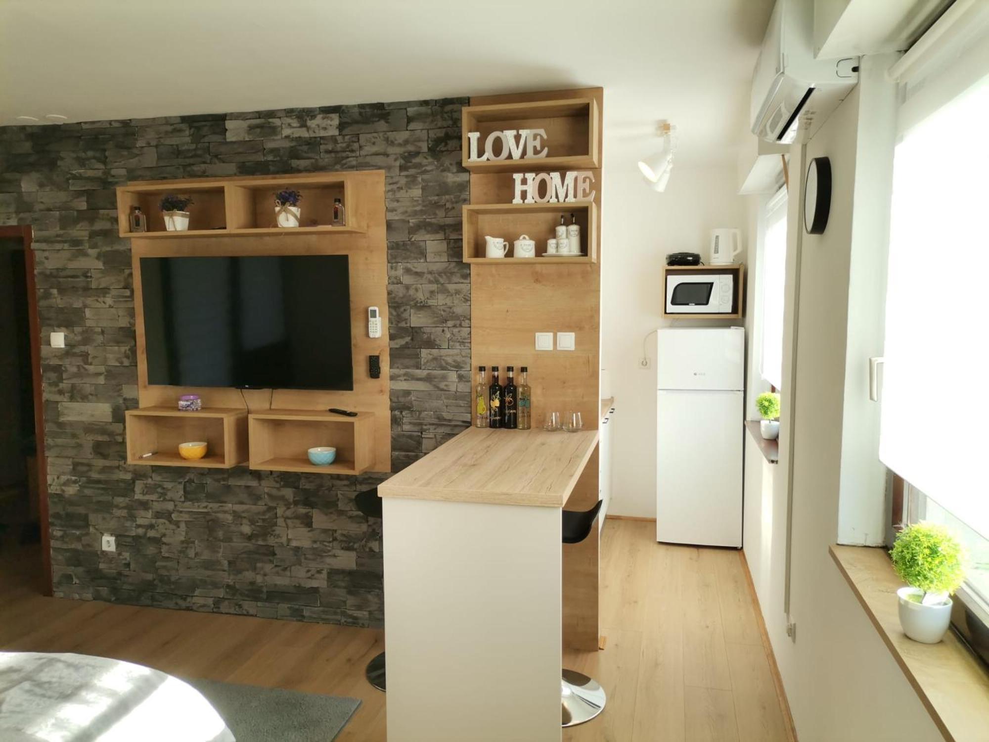 Apartman Anamaria Gospić Exteriér fotografie